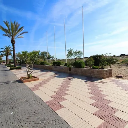 Apartment Global Properties, En La Playa De